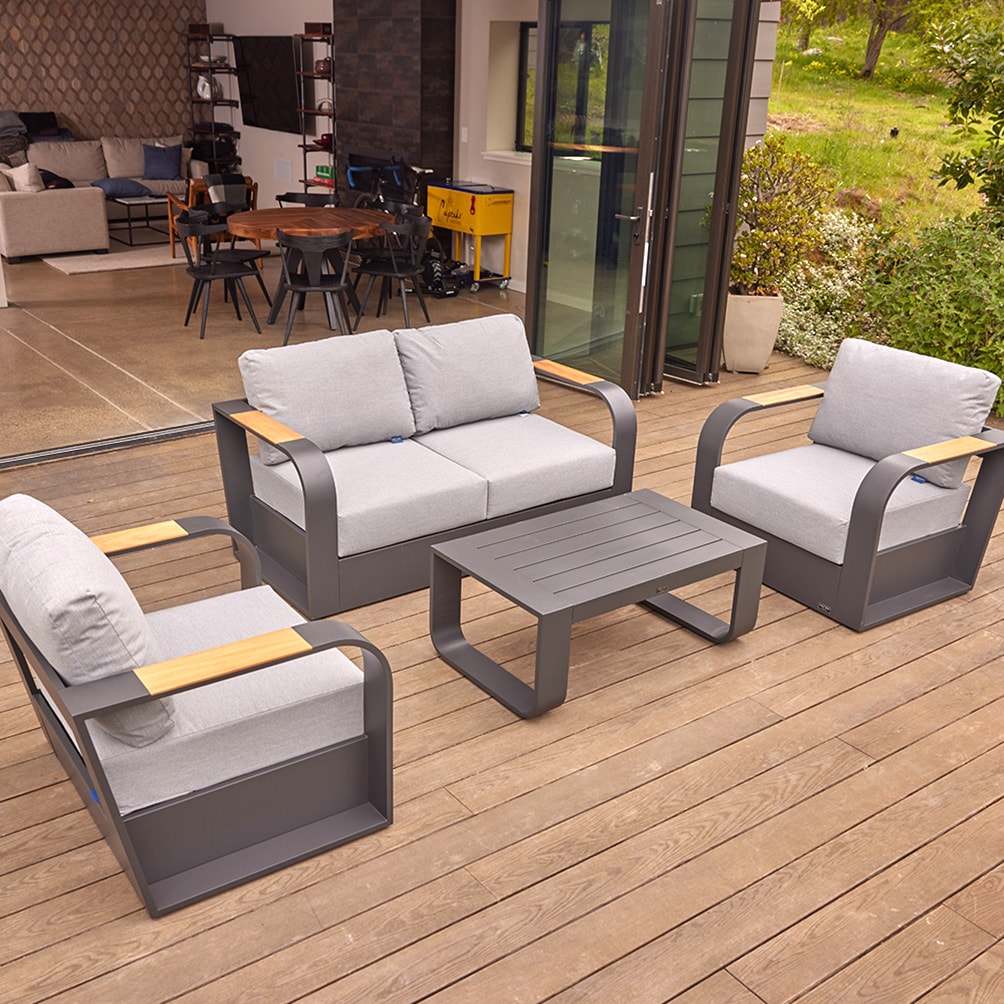 EAST OAK Loveseat - Thumbnail 2